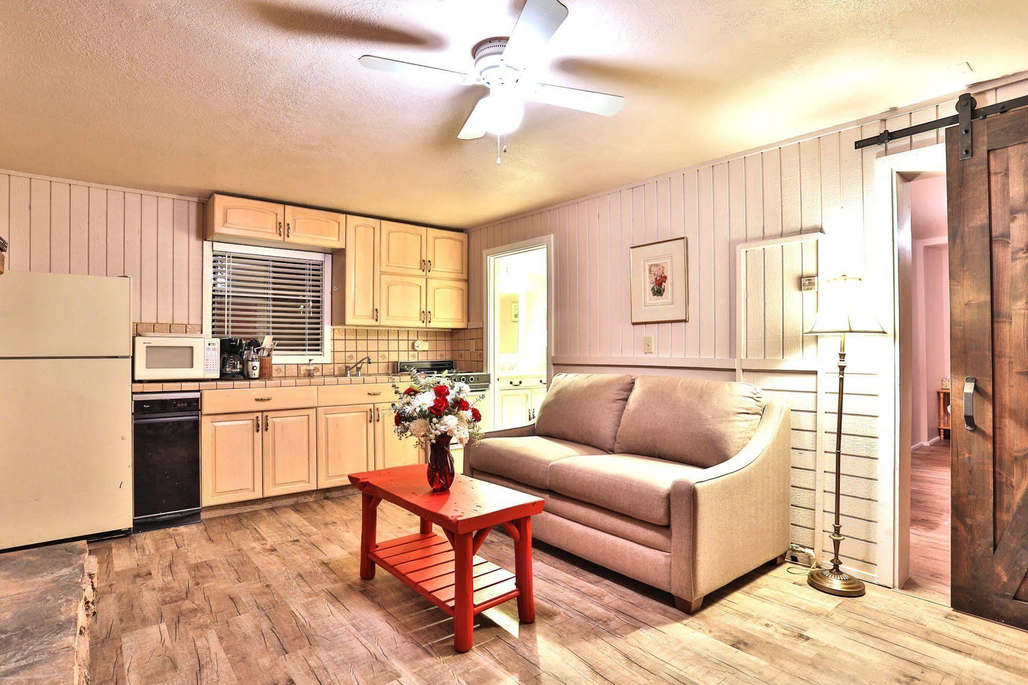 Alpenhorn Bed And Breakfast Big Bear Lake Exterior foto